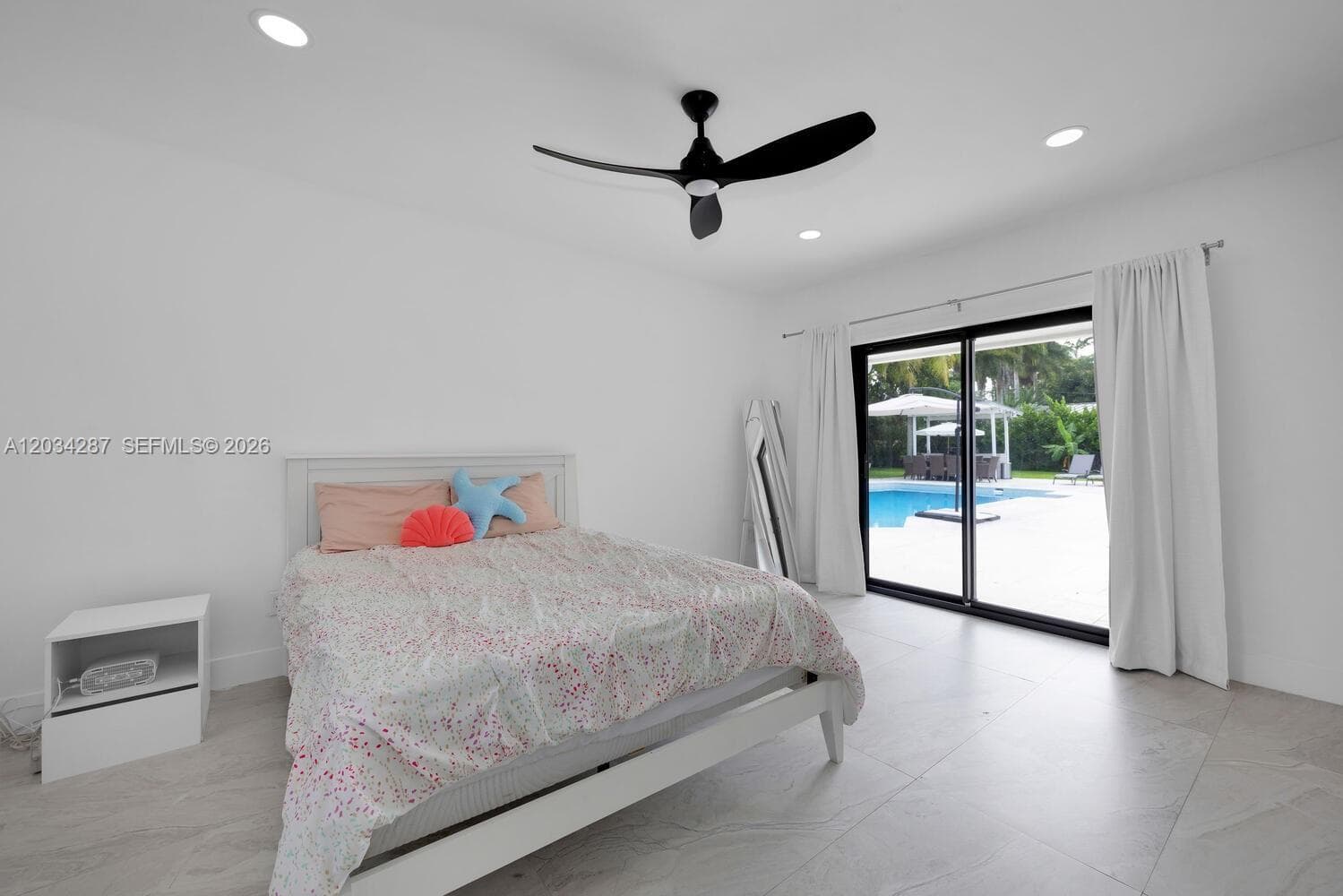 6860 SW 99th Ter, Pinecrest FL 33156 — 27