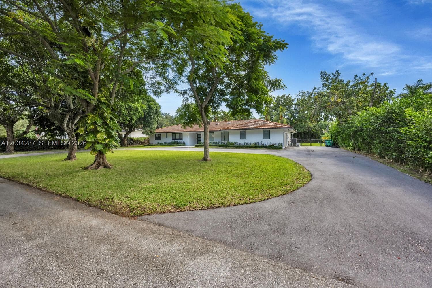 6860 SW 99th Ter, Pinecrest FL 33156 — 45