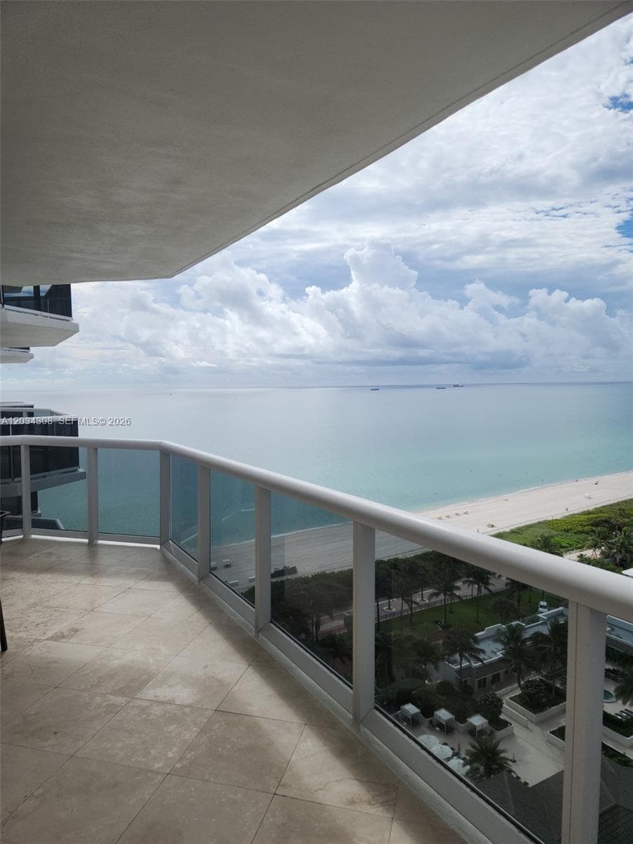 4779 Collins Ave # 1804, Miami Beach FL 33140 — 7