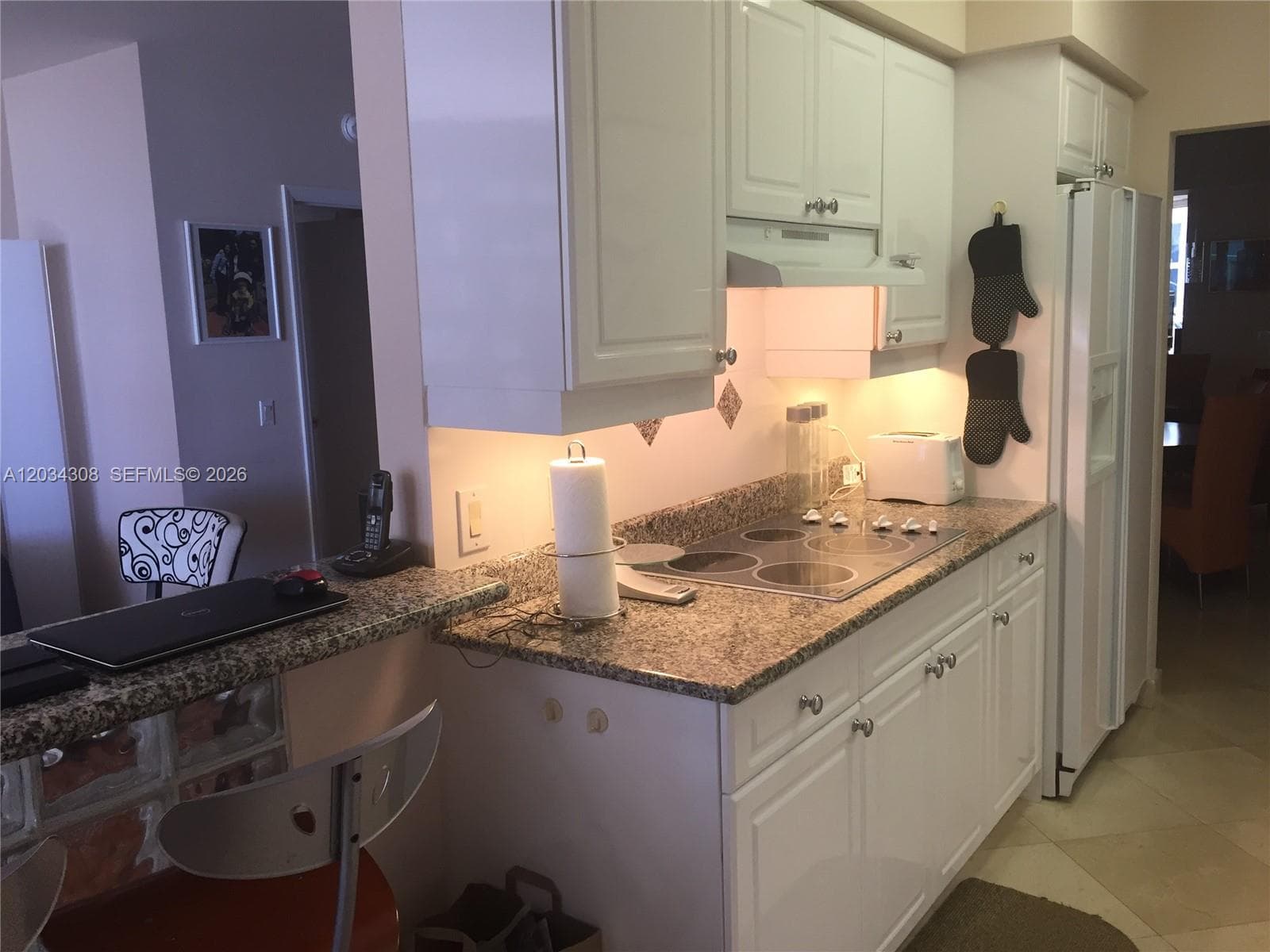 4779 Collins Ave # 1804, Miami Beach FL 33140 — 32