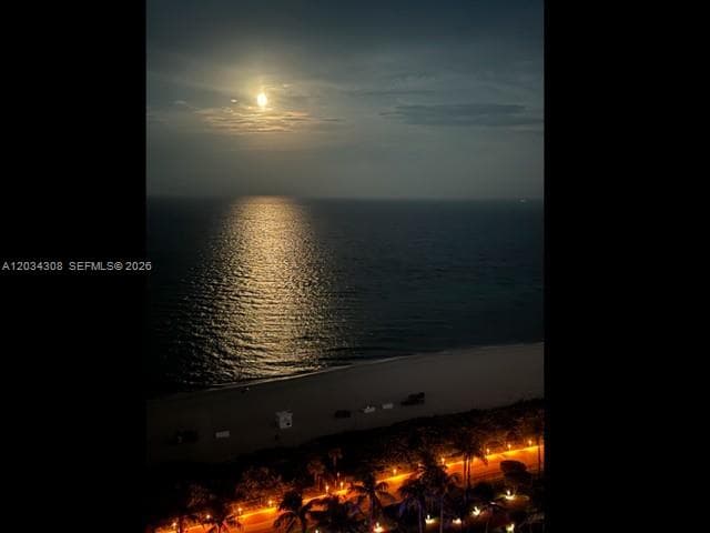 4779 Collins Ave # 1804, Miami Beach FL 33140 — 5