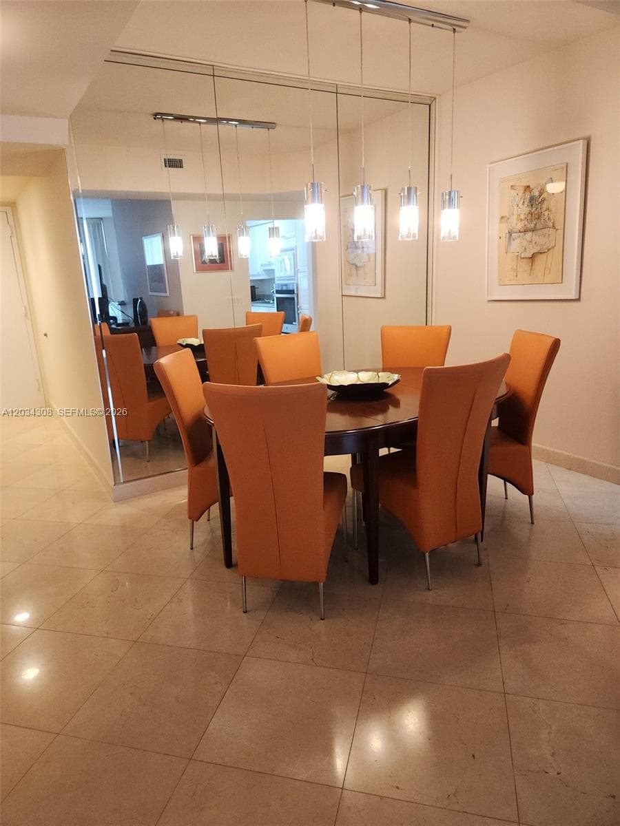 4779 Collins Ave # 1804, Miami Beach FL 33140 — 14