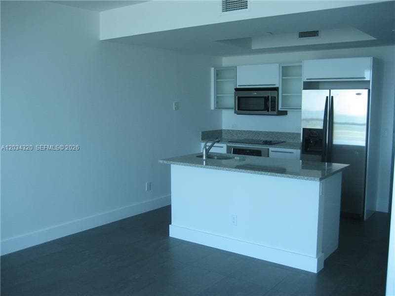 888 Biscayne Blvd # 3310, Miami FL 33132 — 2