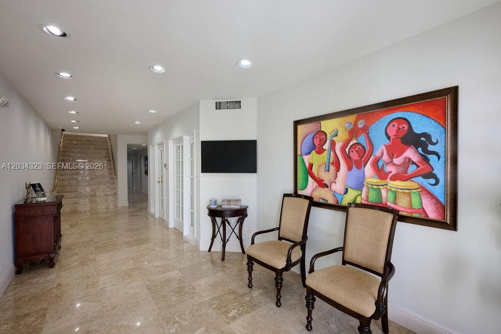 355 Palermo Ave, Coral Gables FL 33134 — 2