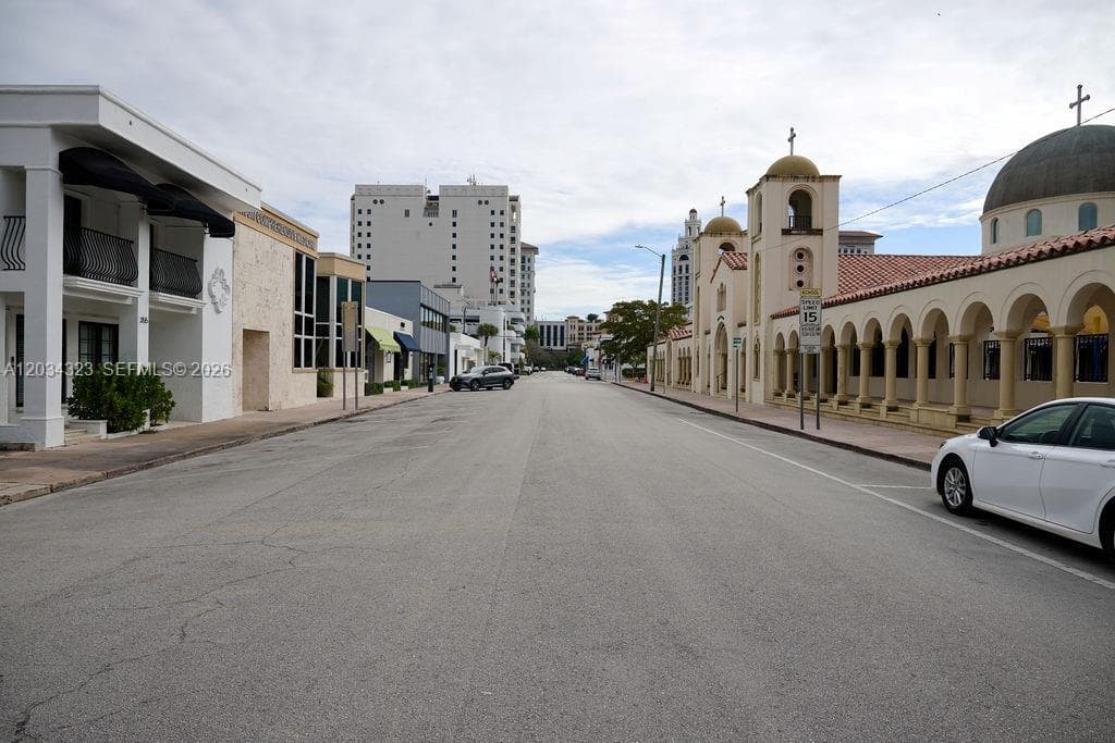 355 Palermo Ave, Coral Gables FL 33134 — 5