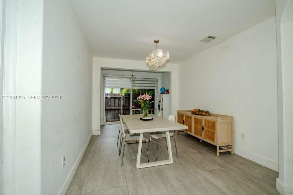 8526 NW 110th Pl # 0, Doral FL 33178 — 10