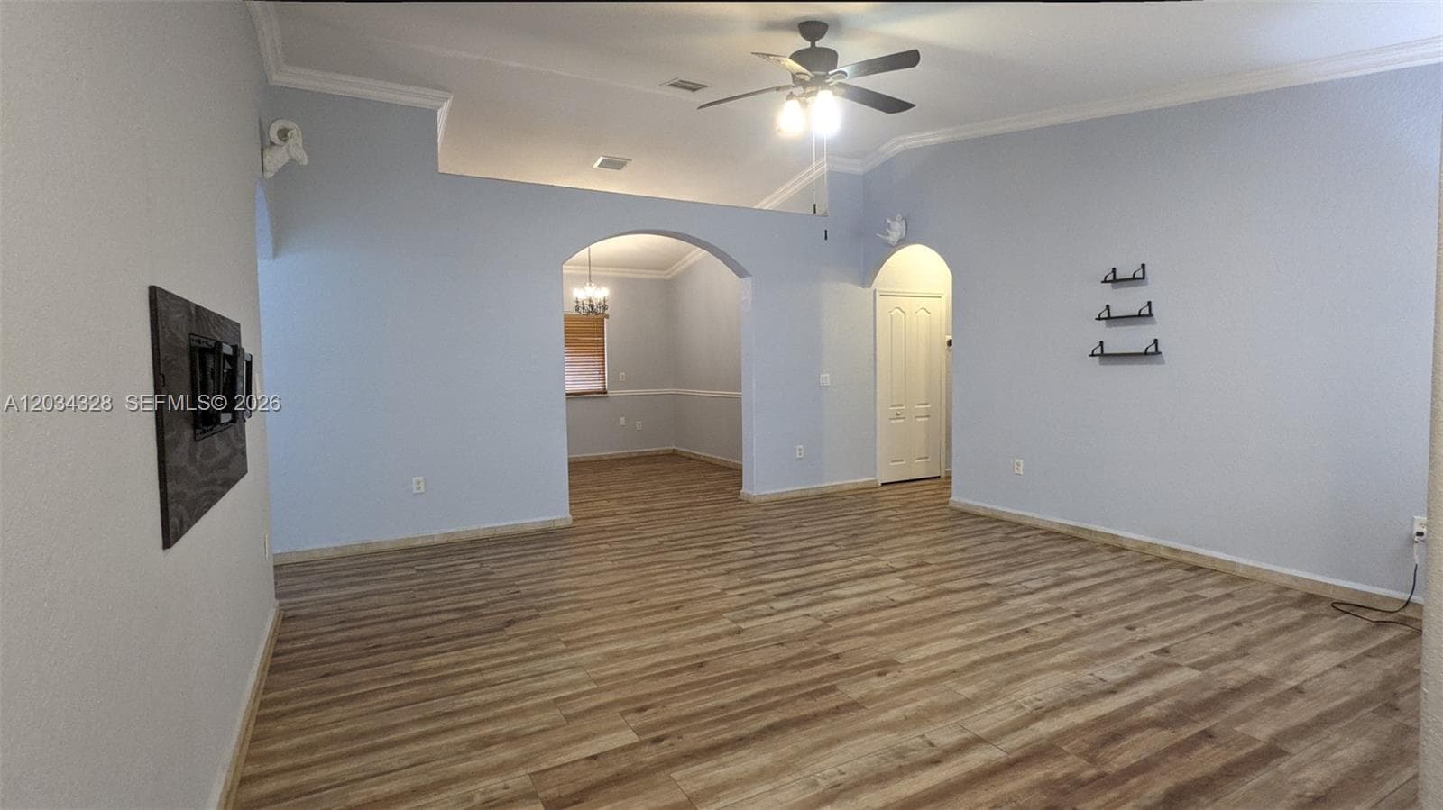 8929 NW 165th Ter, Miami Lakes FL 33018 — 8
