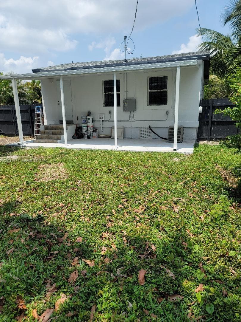 1736 NW 53rd St # 0, Miami FL 33142 — 15