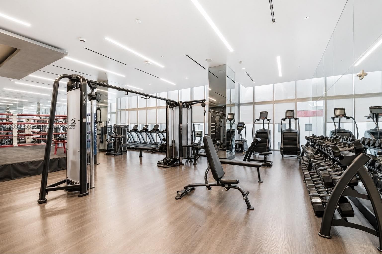 851 NE 1st Ave # 2303, Miami FL 33132 — 43
