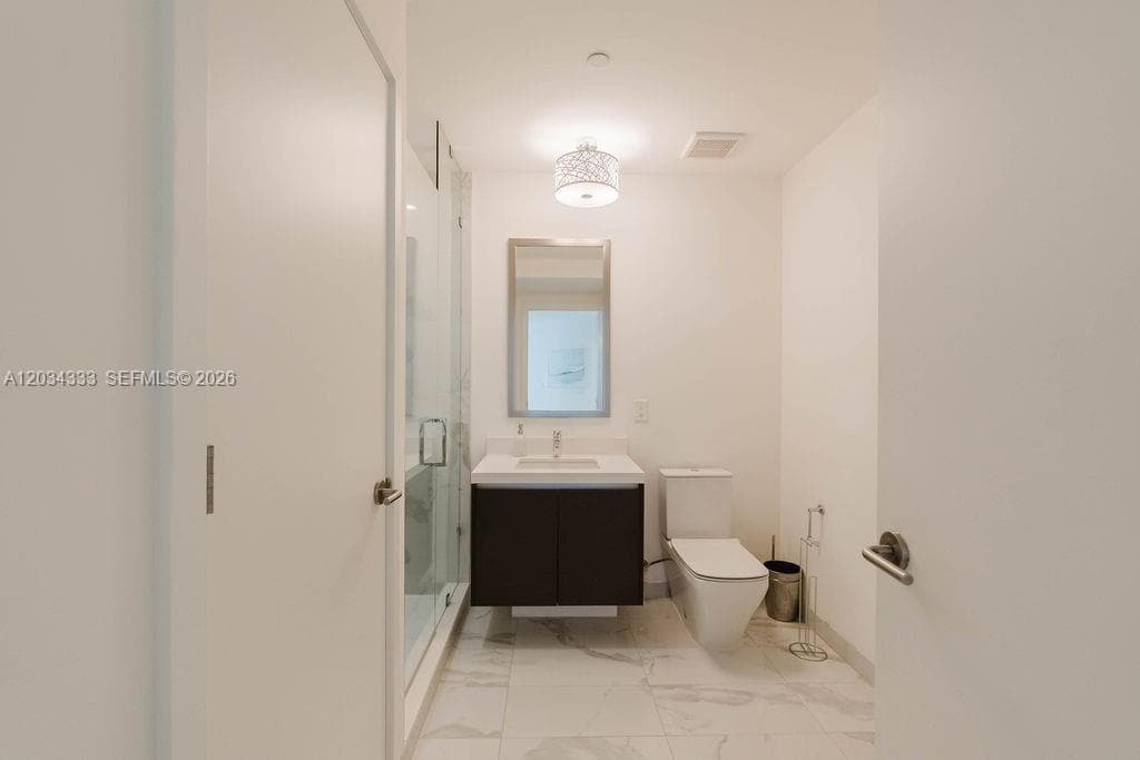 851 NE 1st Ave # 2303, Miami FL 33132 — 5