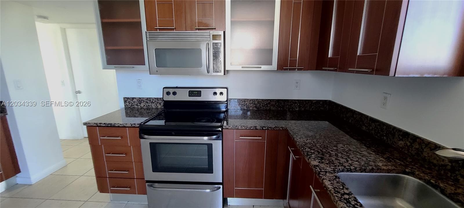 3300 NE 191 st # 1207, Aventura FL 33180 — 9
