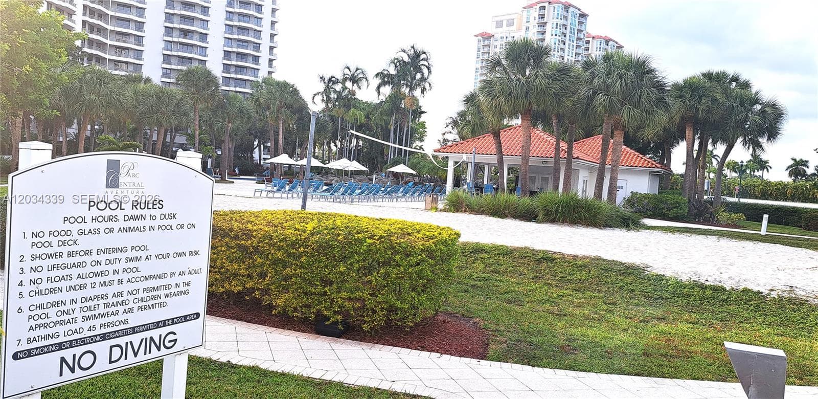 3300 NE 191 st # 1207, Aventura FL 33180 — 33