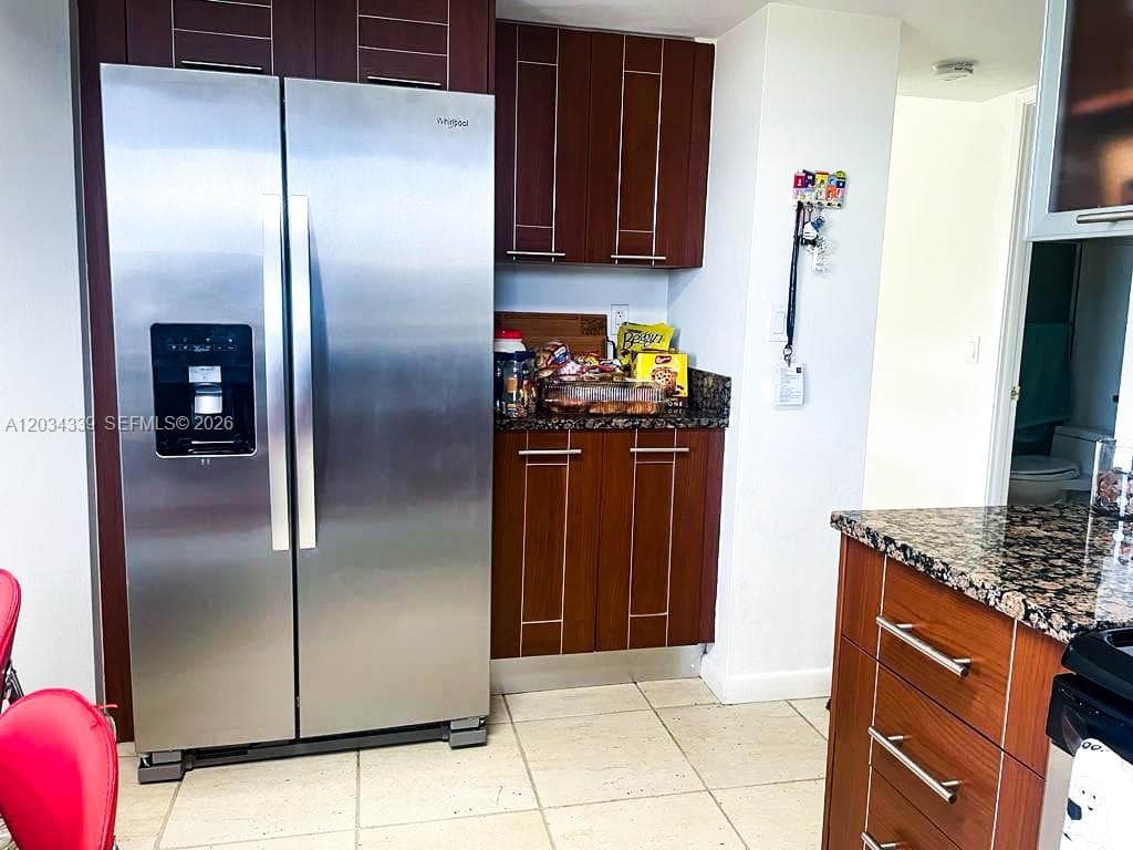 3300 NE 191 st # 1207, Aventura FL 33180 — 19