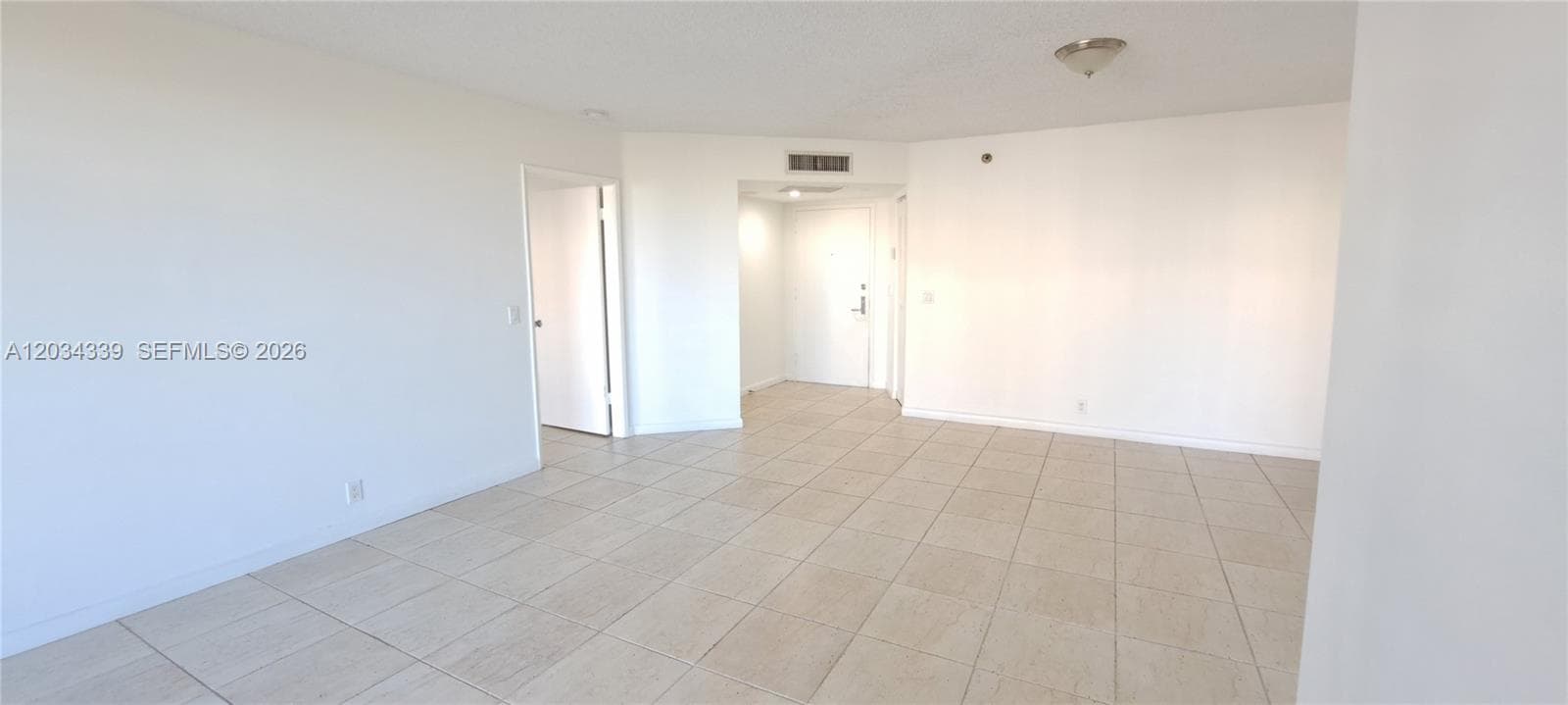 3300 NE 191 st # 1207, Aventura FL 33180 — 4