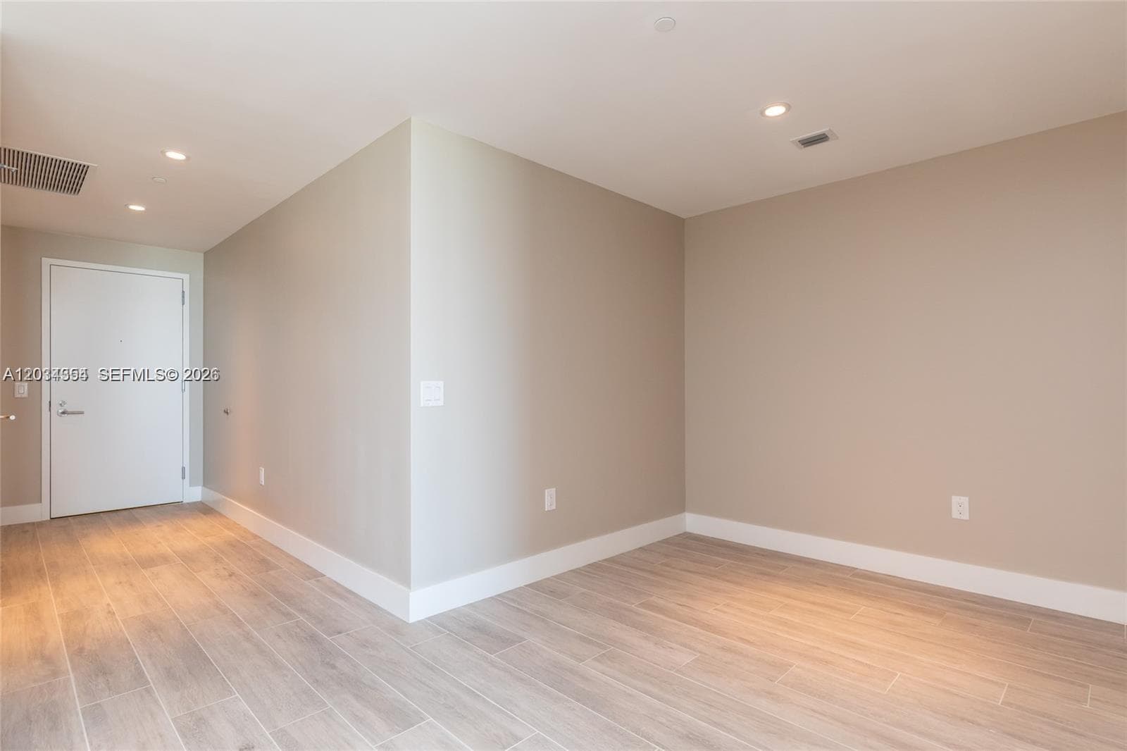 501 NE 31st St # 3910, Miami FL 33137 — 9
