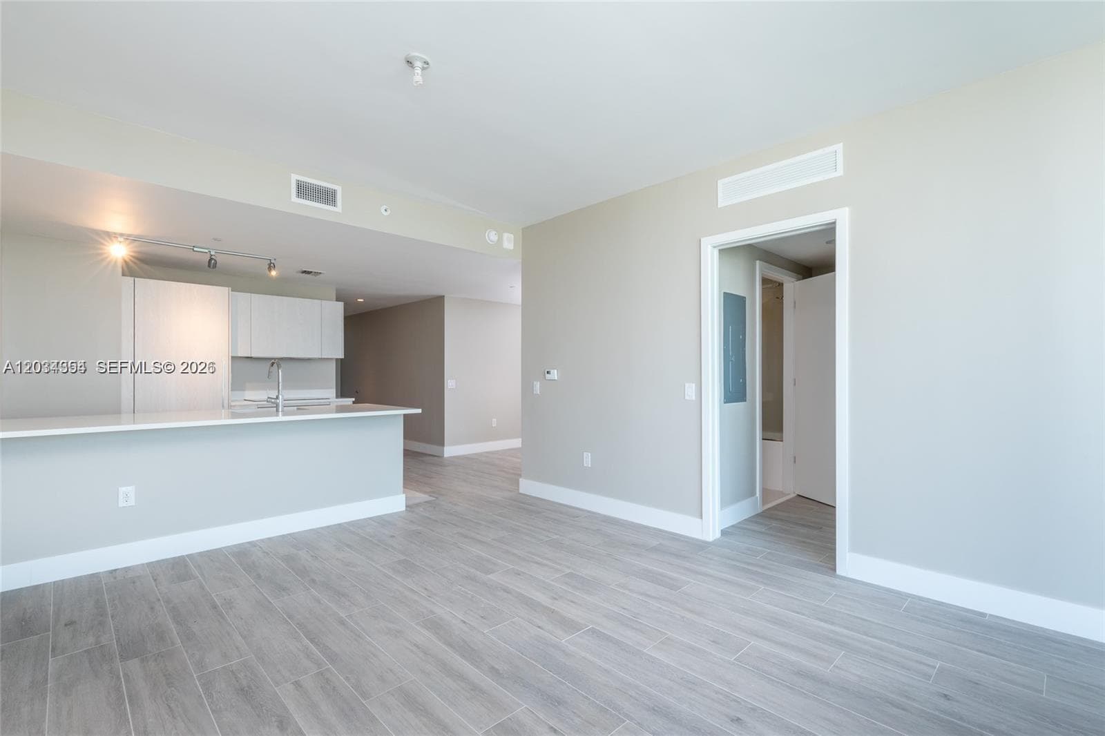 501 NE 31st St # 3910, Miami FL 33137 — 14