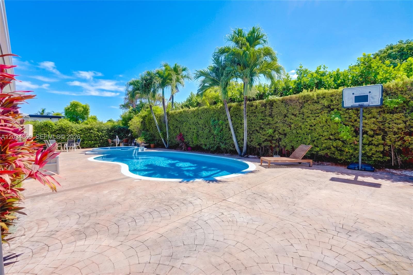 2131 SW 82nd Pl, Miami FL 33155 — 21