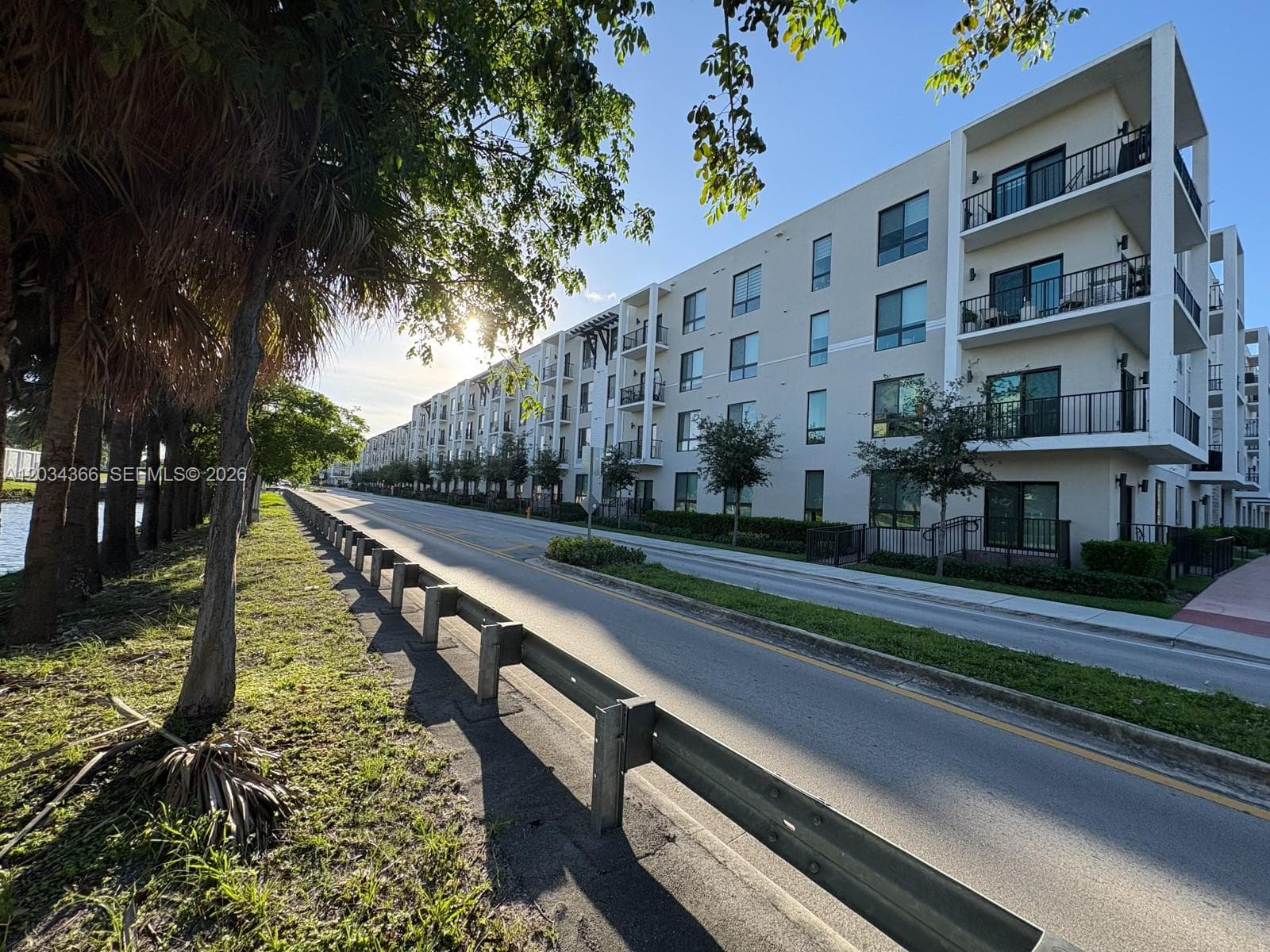 8001 NW 41st St # 205, Doral FL 33166 — 1