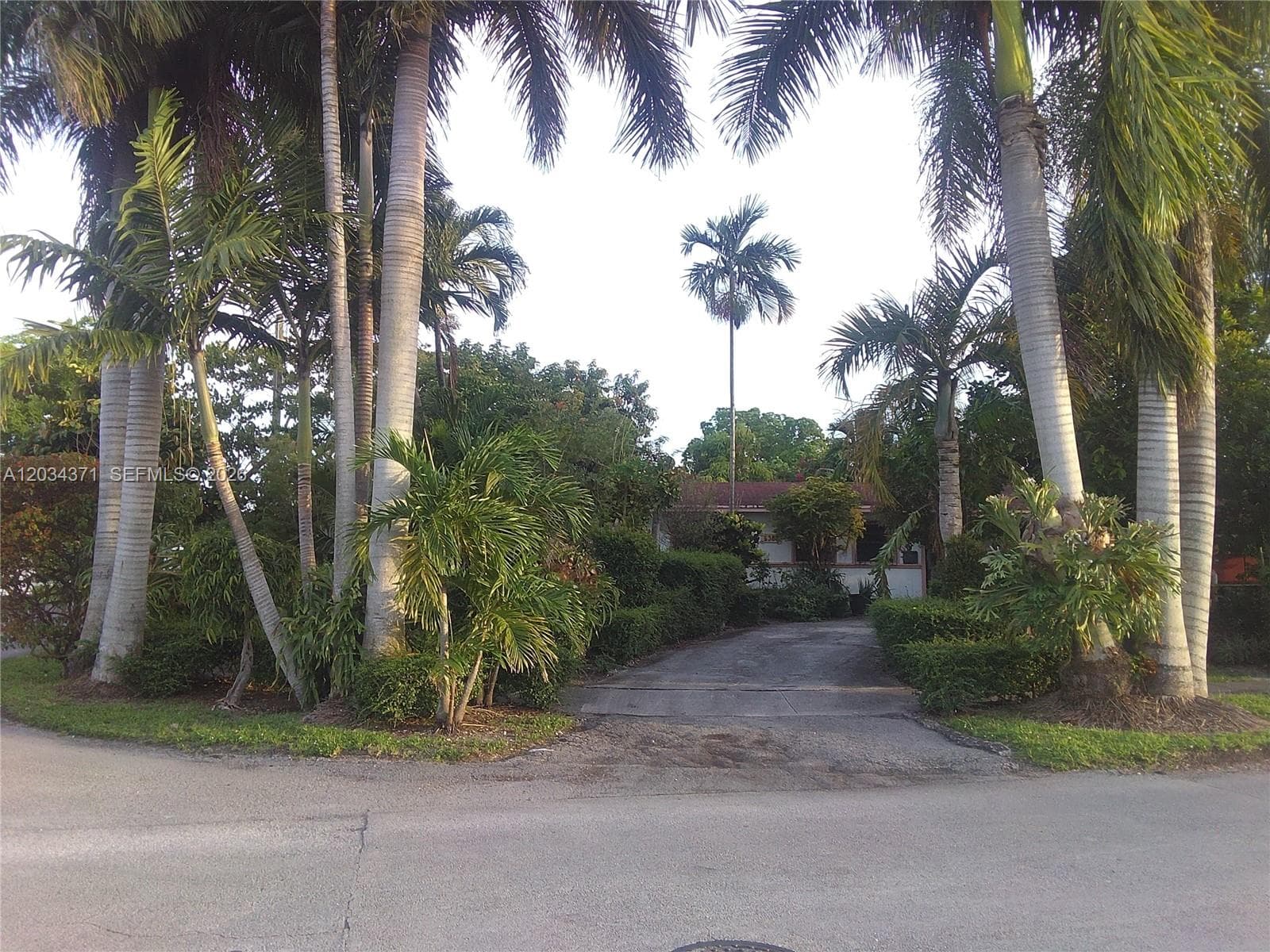 5300 SW 103rd Pl, Miami FL 33165 — 1