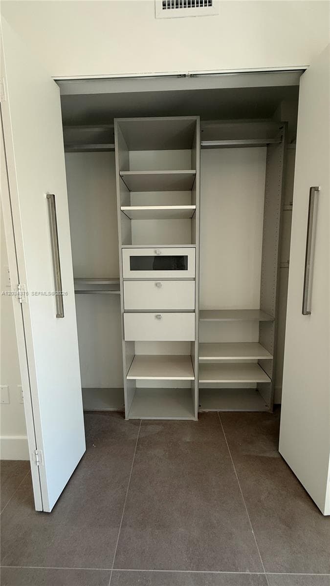 2025 Meridian Ave # 4, Miami Beach FL 33139 — 23