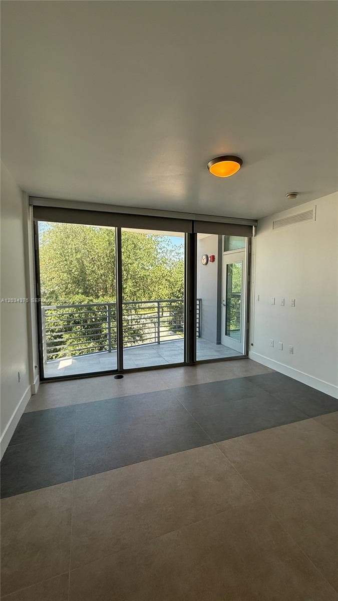2025 Meridian Ave # 4, Miami Beach FL 33139 — 14