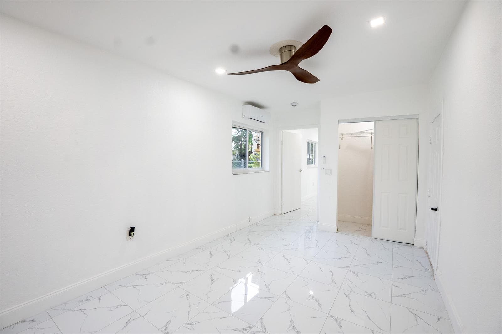 1331 NW 87th Street, Miami FL 33147 — 27