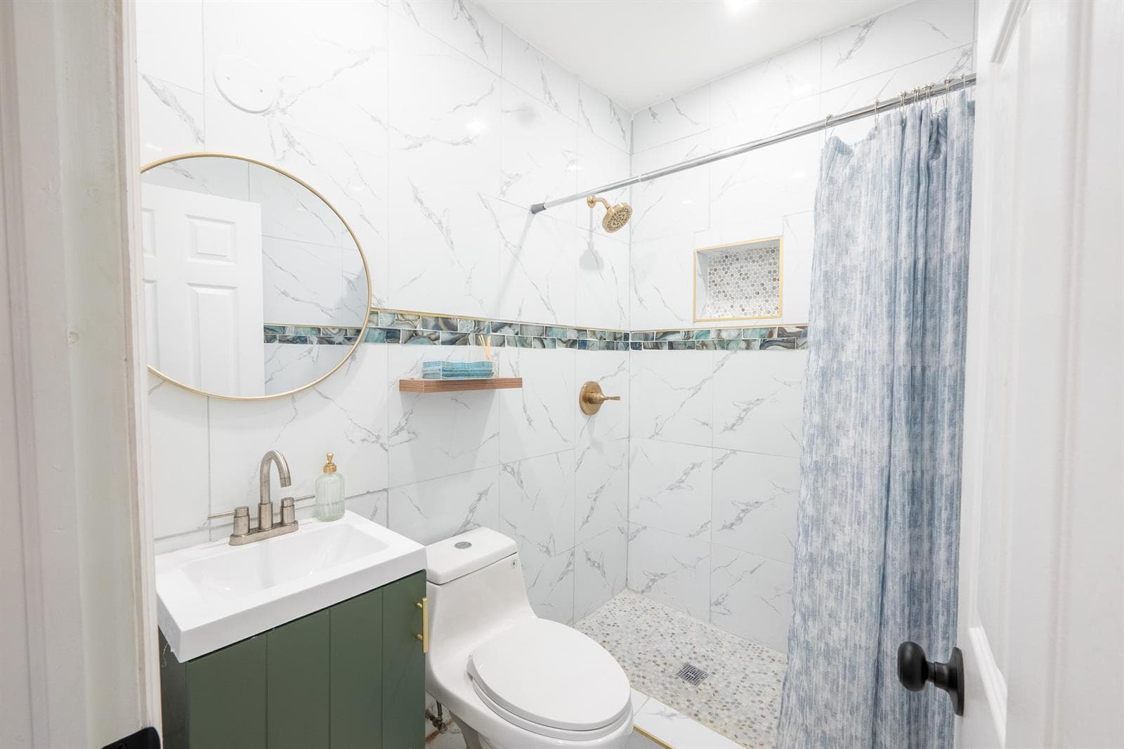 1331 NW 87th Street, Miami FL 33147 — 38