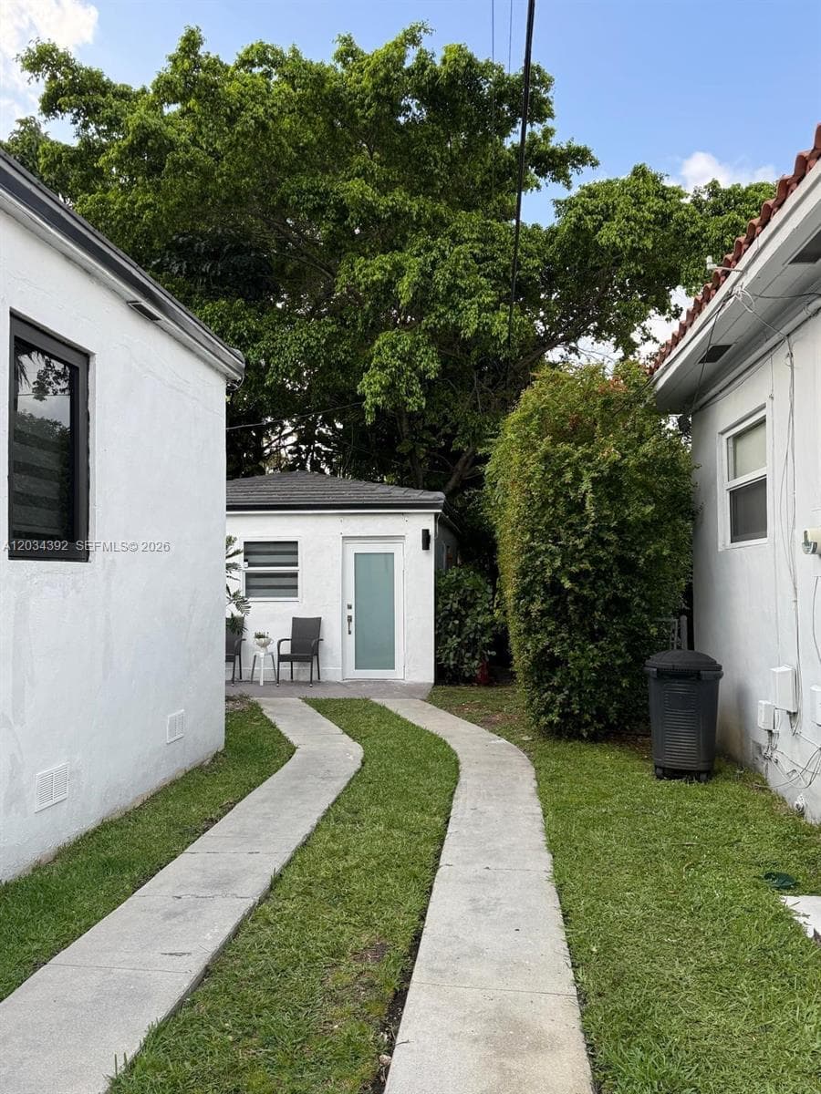 13 Fonseca Ave # 1, Coral Gables FL 33134 — 3