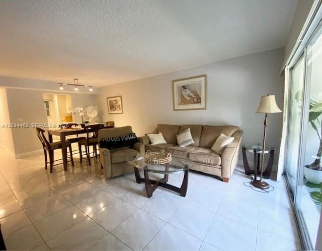 201 178th Dr # 230, Sunny Isles Beach FL 33160 — 2