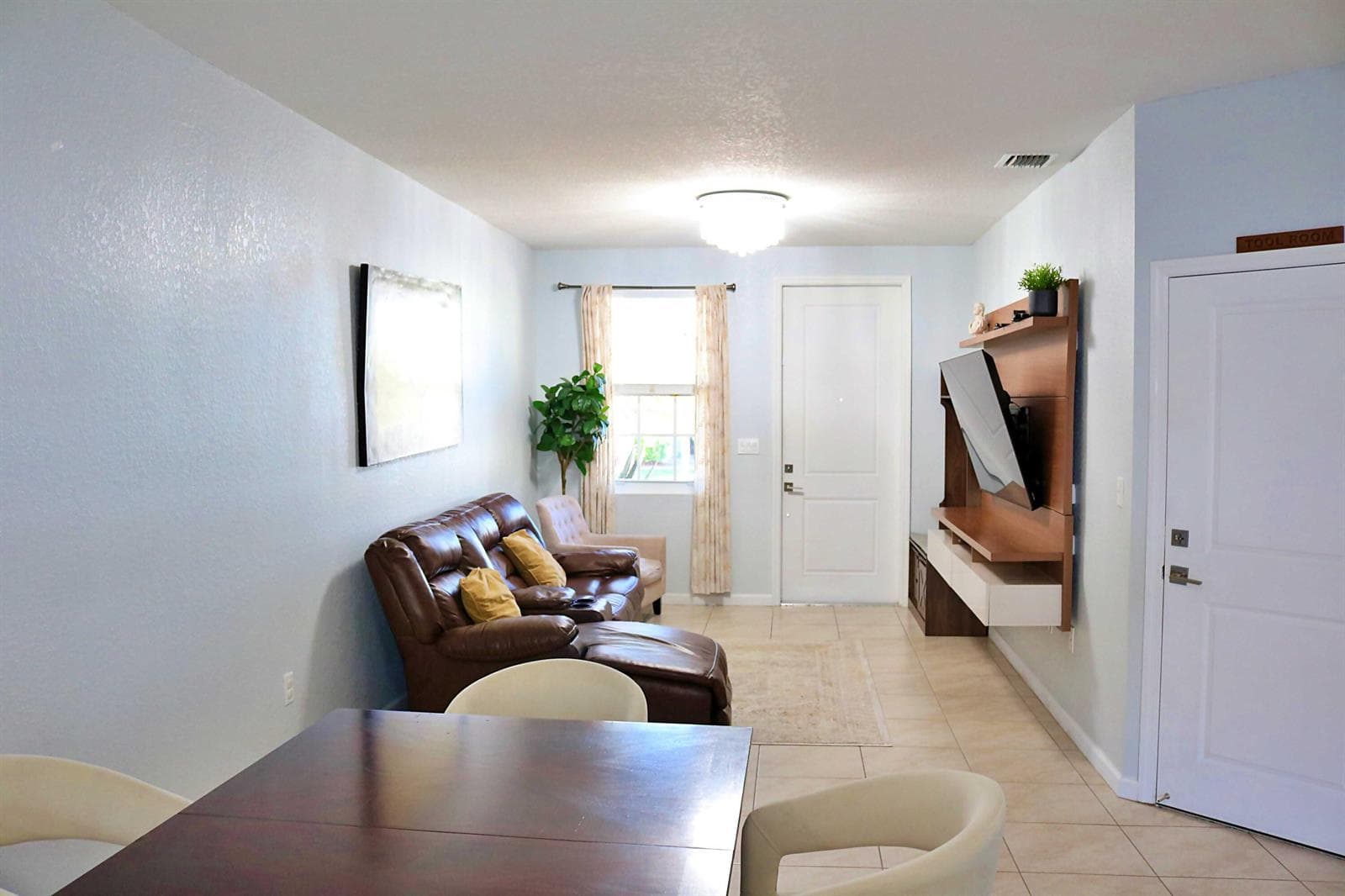 2440 SE 14th Court, Homestead FL 33035 — 17