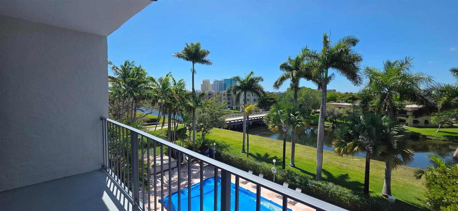 7900 Camino Circle # 407, Miami FL 33143 — 15