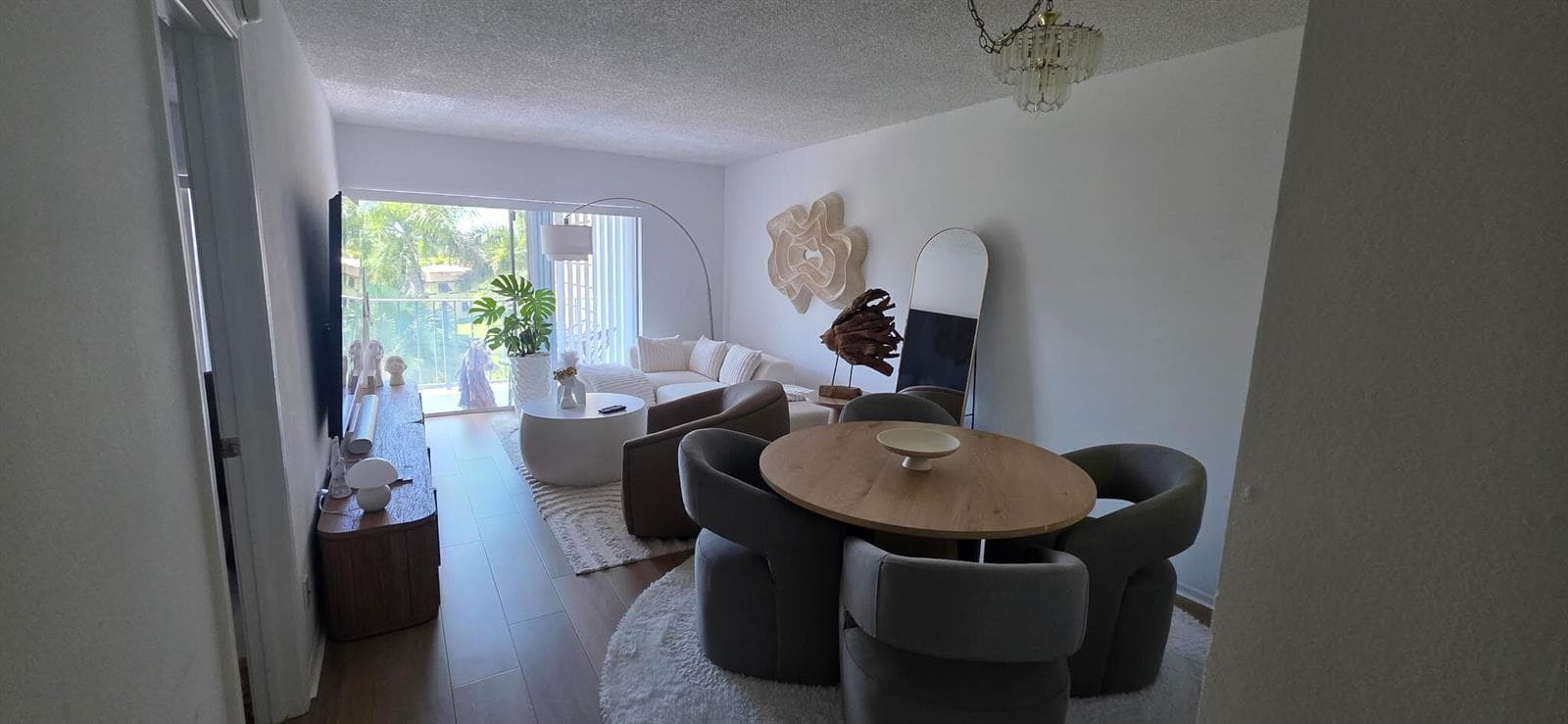 7900 Camino Circle # 407, Miami FL 33143 — 8
