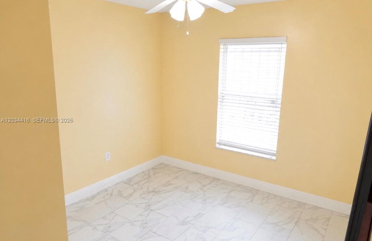 20103 NW 27th Cir, Miami Gardens FL 33056 — 24