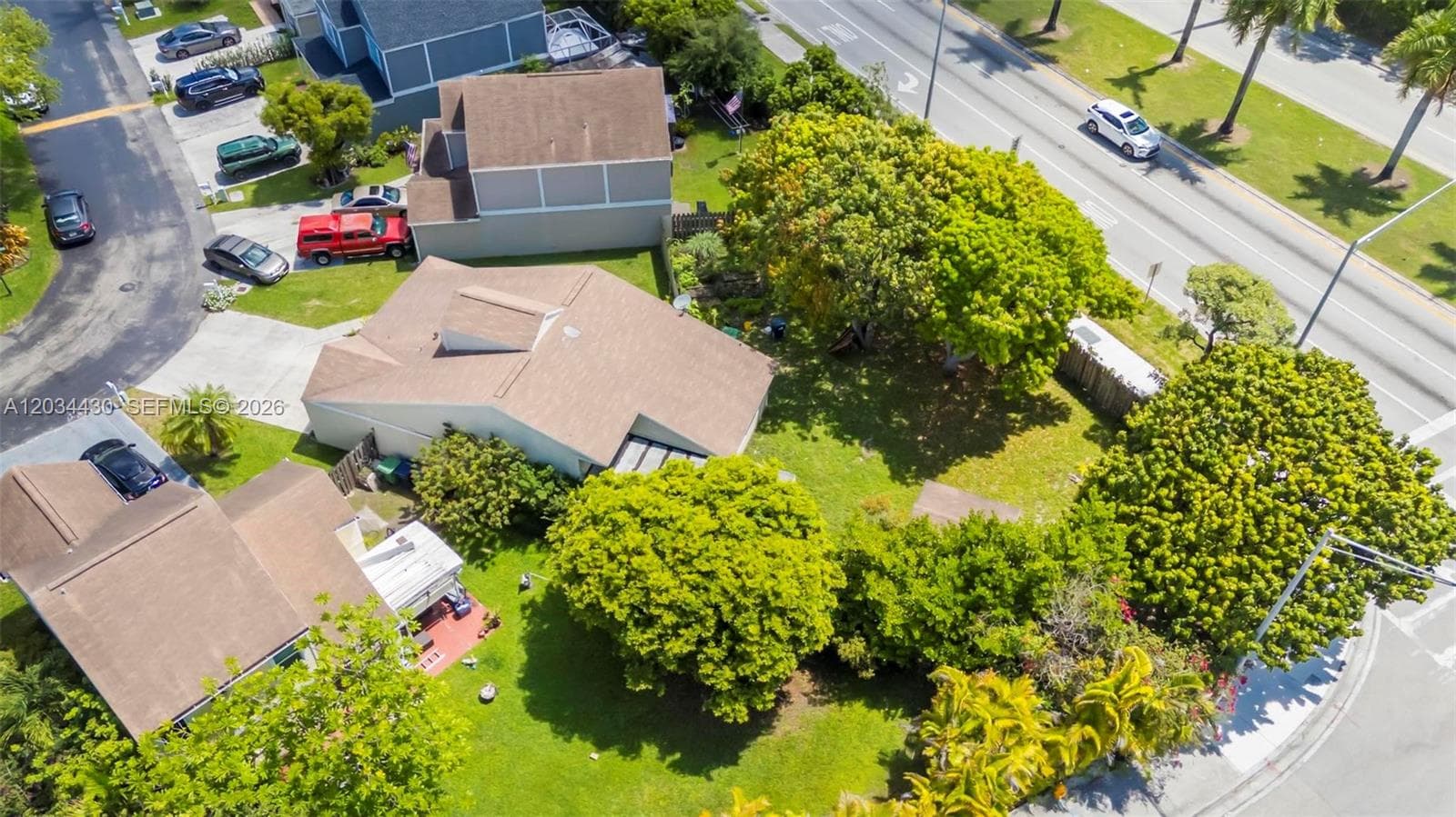 11937 SW 117th Ct, Miami FL 33186 — 33