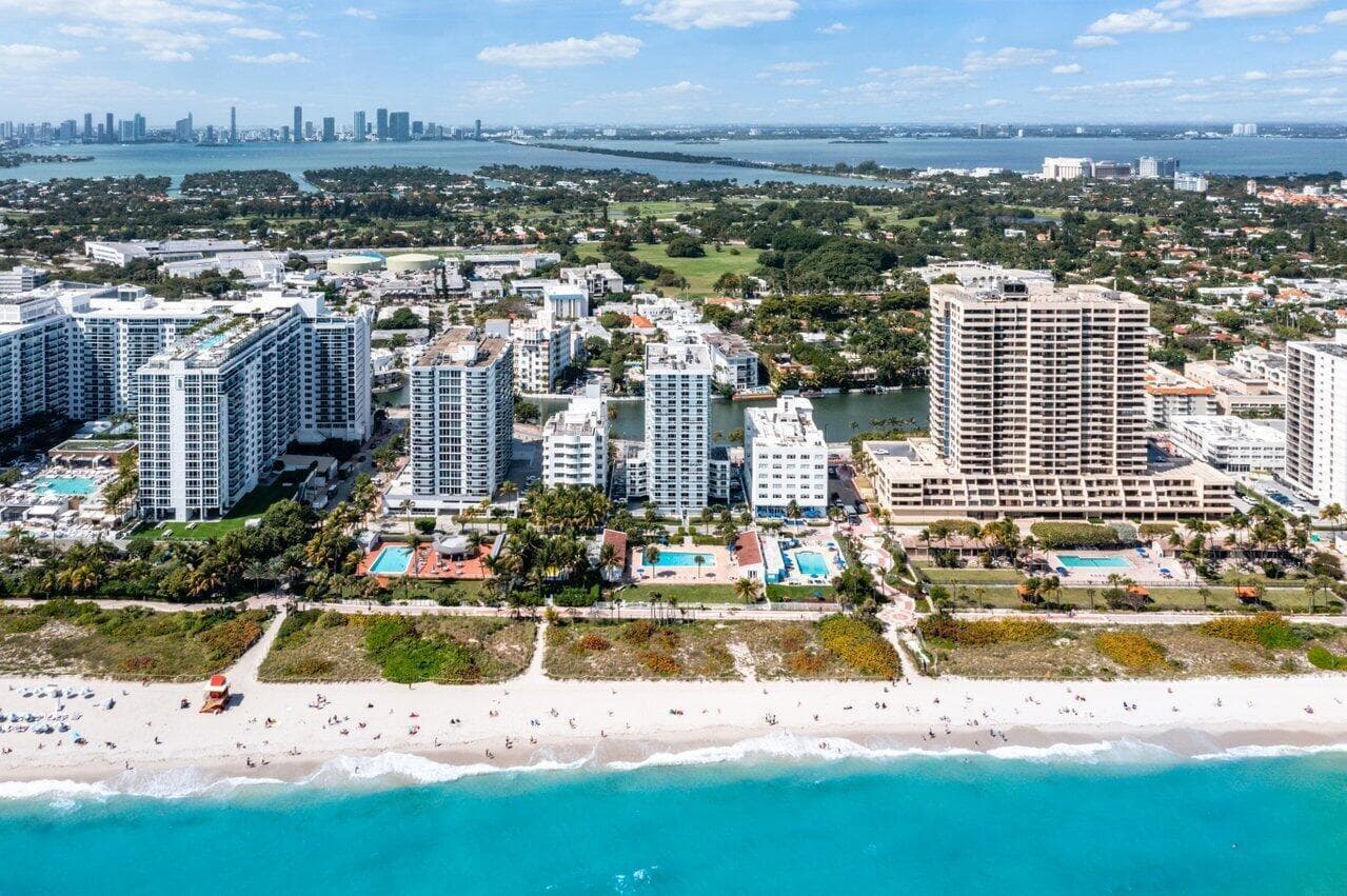 2457 Collins Avenue # 504, Miami Beach FL 33140 — 2