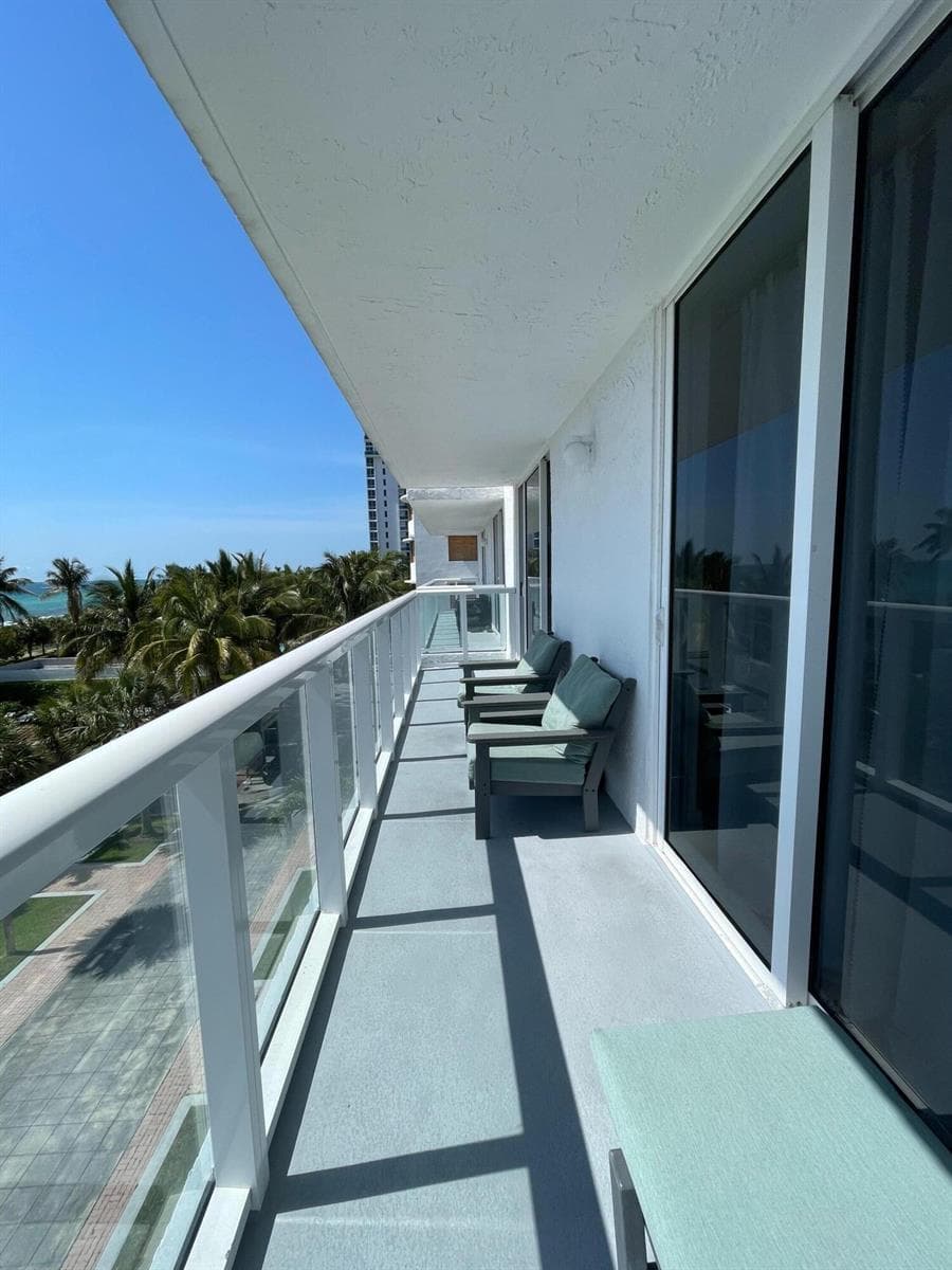 2457 Collins Avenue # 504, Miami Beach FL 33140 — 11