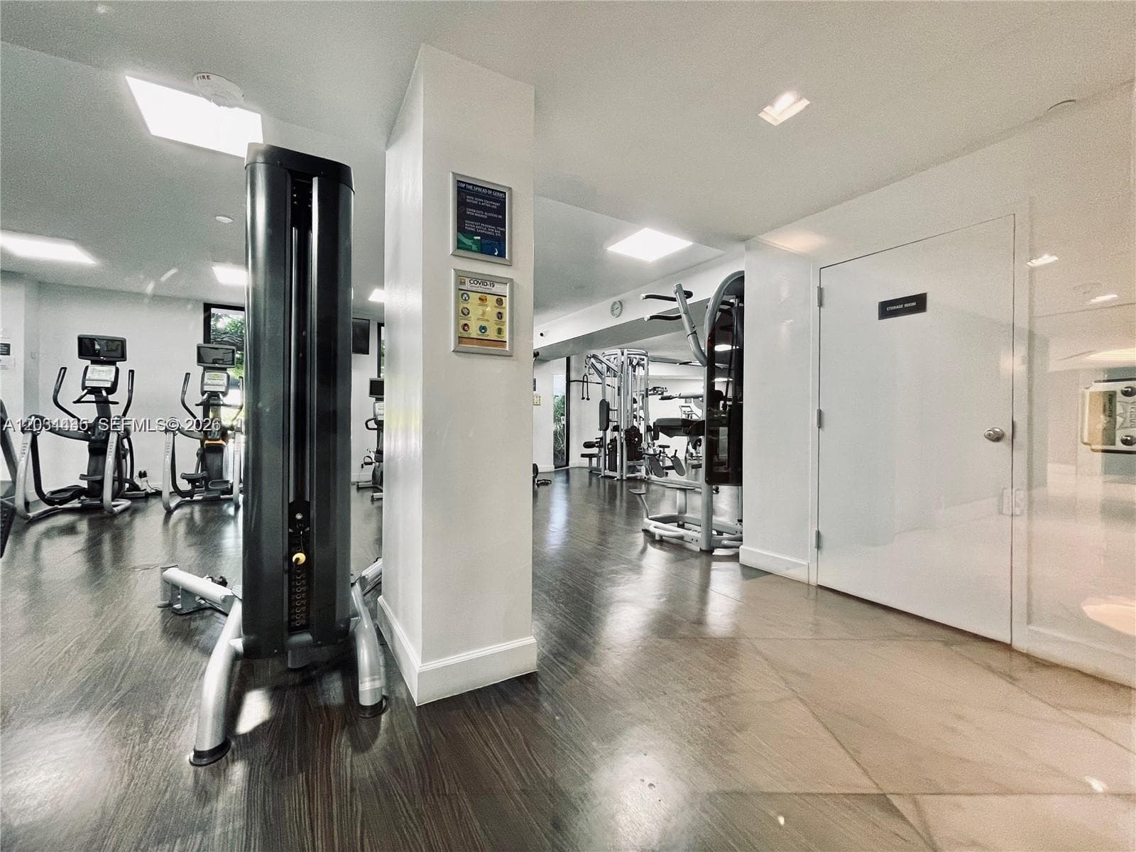 3300 NE 192nd St # 1712, Aventura FL 33180 — 36
