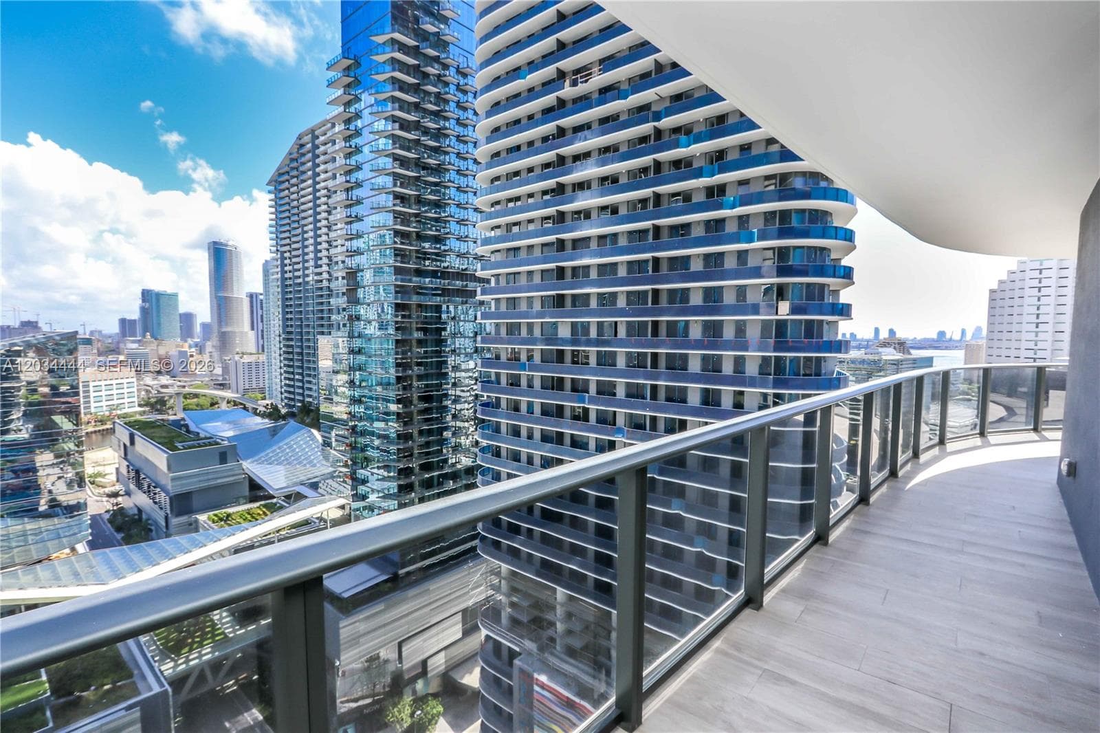 45 SW 9th St # 2201, Miami FL 33130 — 2