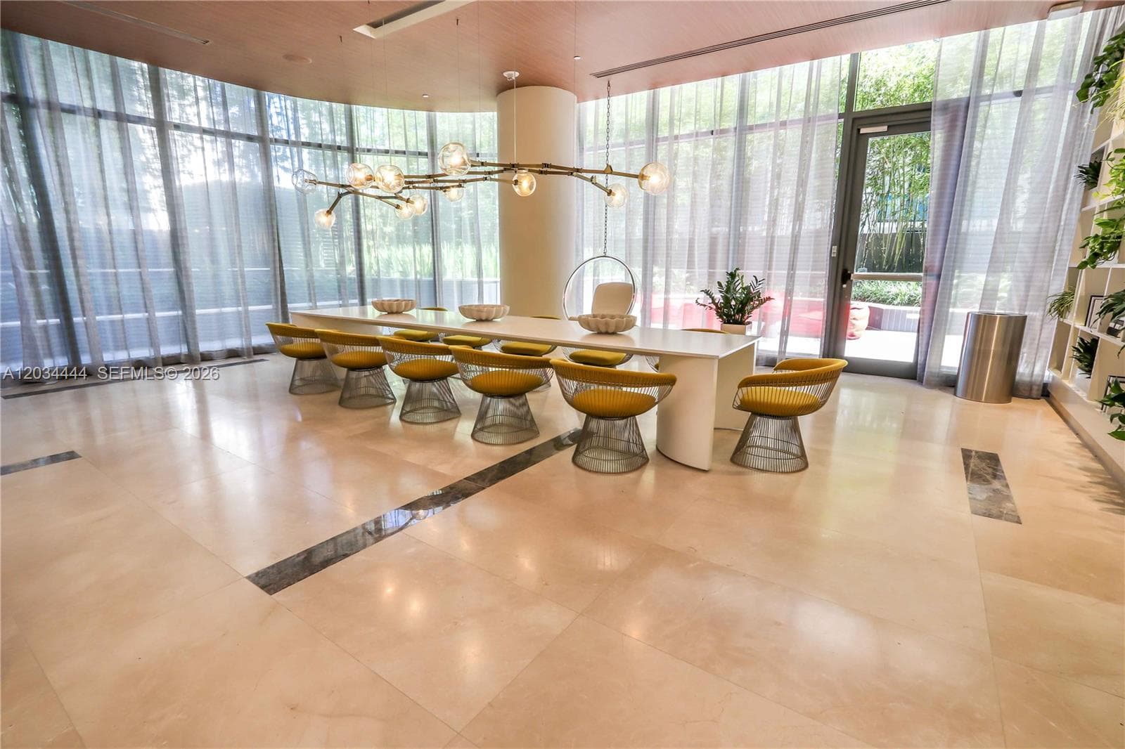 45 SW 9th St # 2201, Miami FL 33130 — 26
