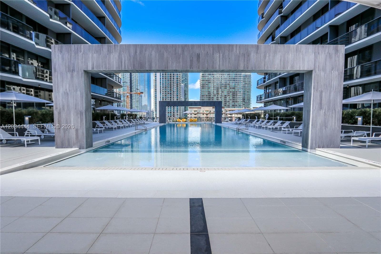 45 SW 9th St # 2201, Miami FL 33130 — 22