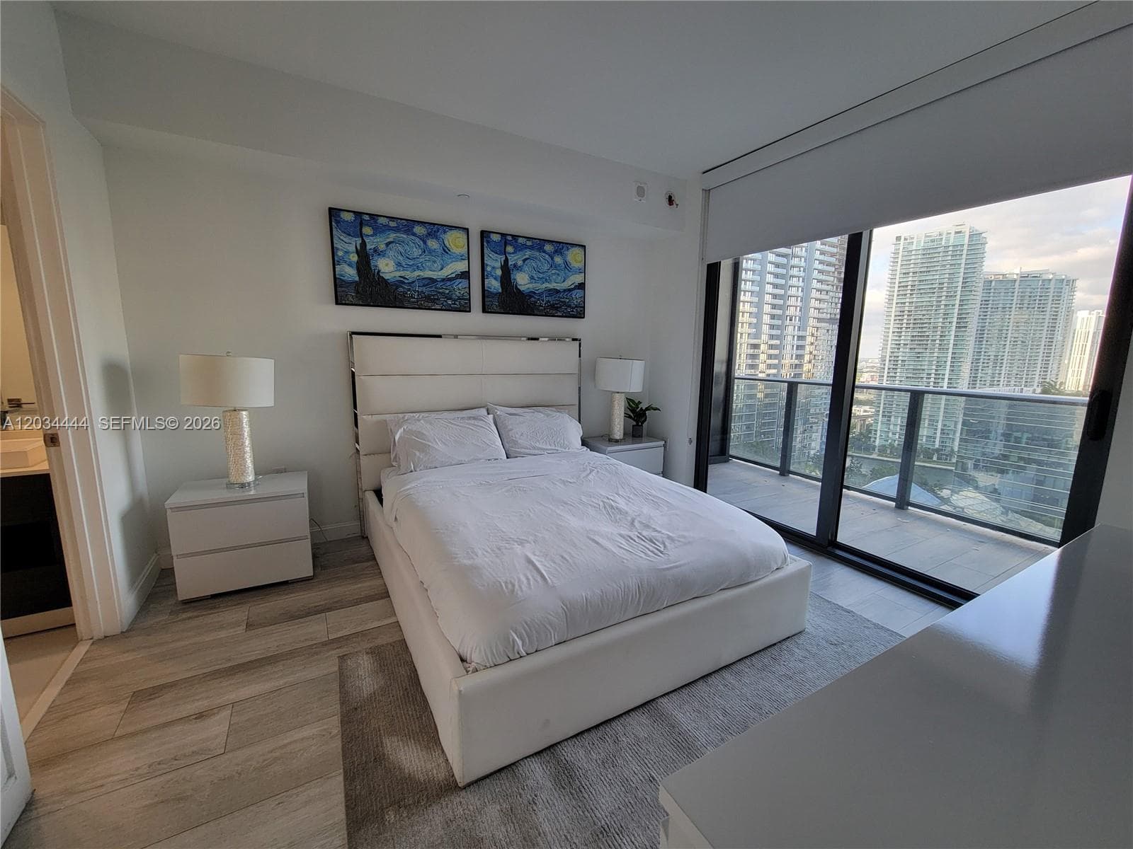 45 SW 9th St # 2201, Miami FL 33130 — 11