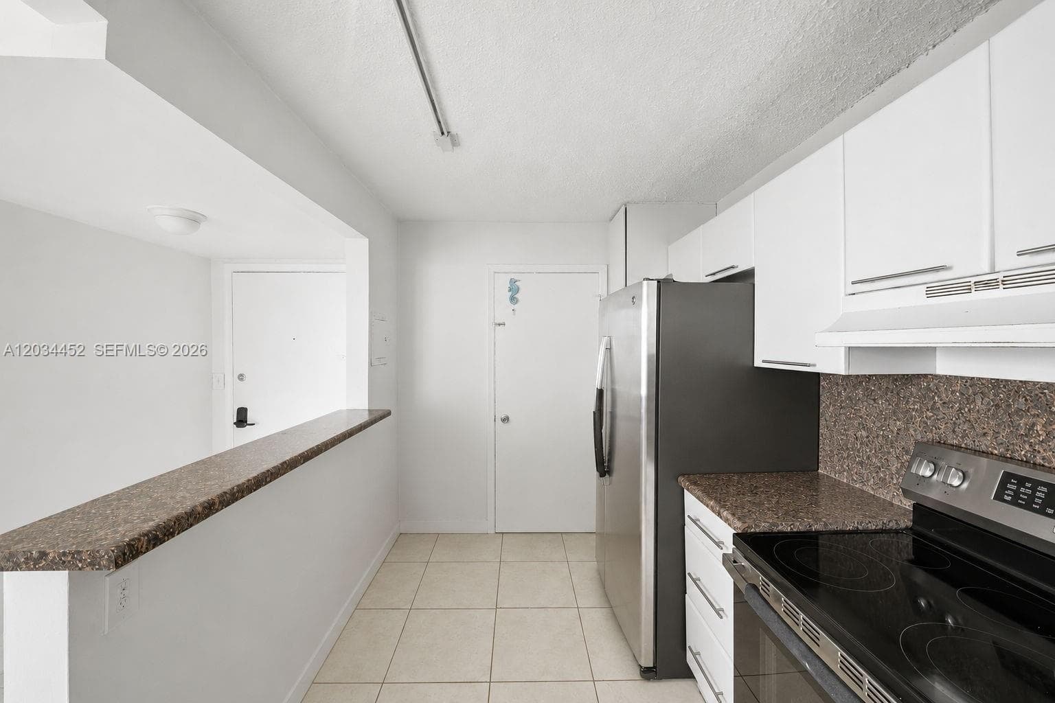 2016 Bay Dr # 504, Miami Beach FL 33141 — 12