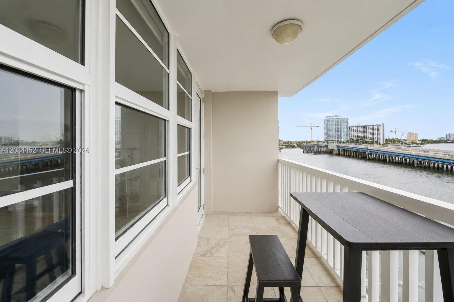 2016 Bay Dr # 504, Miami Beach FL 33141 — 32