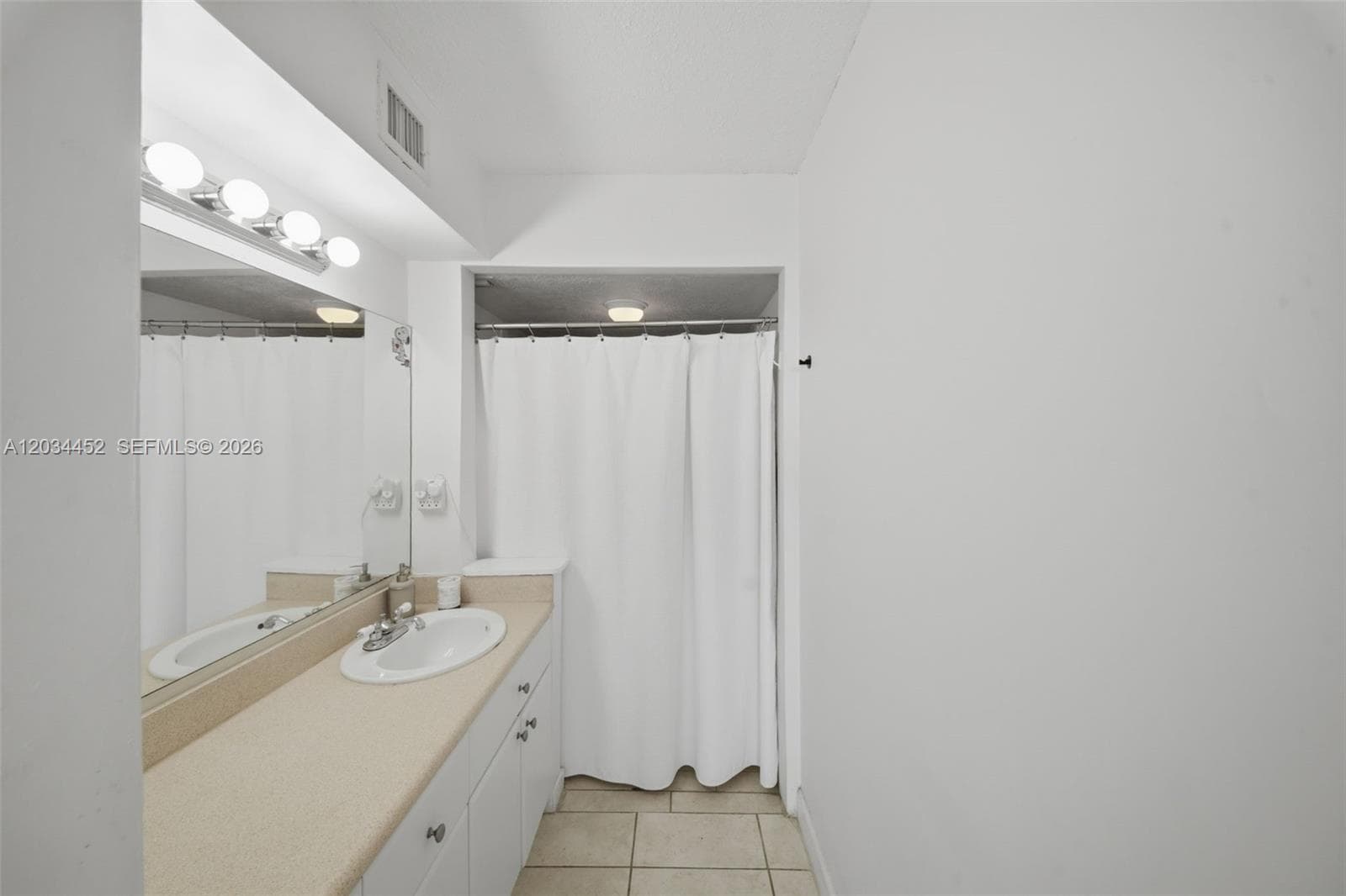2016 Bay Dr # 504, Miami Beach FL 33141 — 29