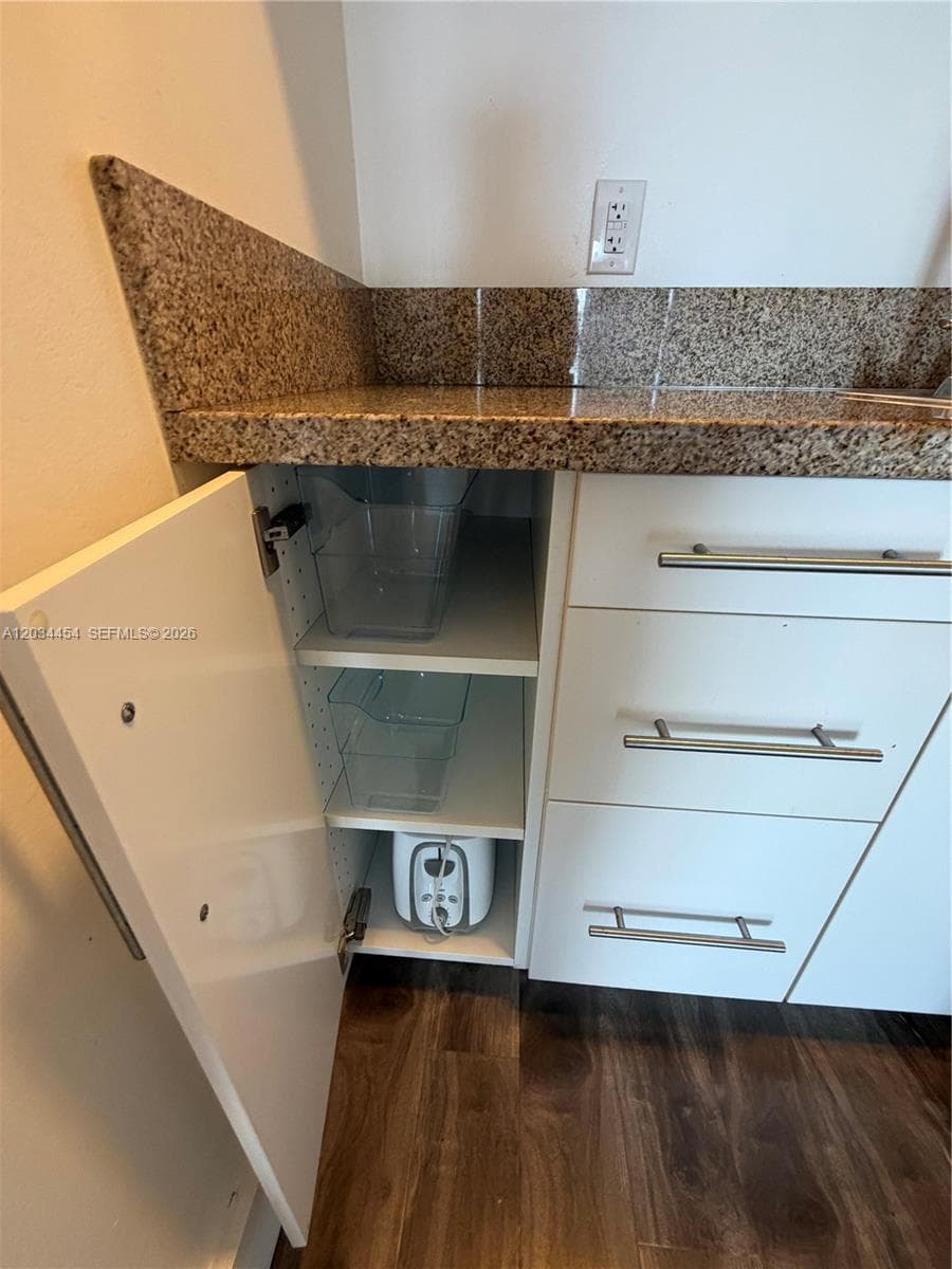 700 Biltmore Way # 1216, Coral Gables FL 33134 — 13