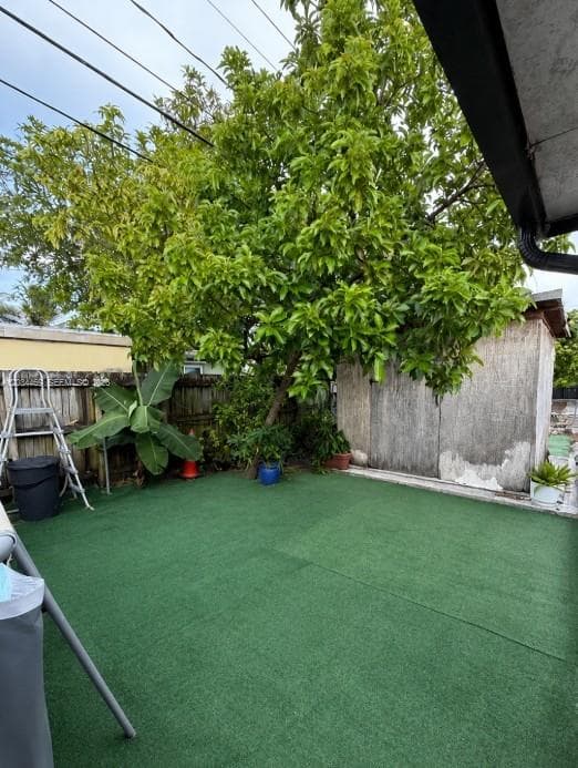 20301 SW 117th Ave, Miami FL 33177 — 24
