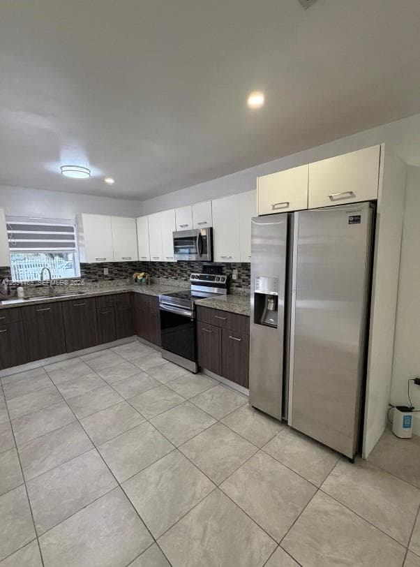 20301 SW 117th Ave, Miami FL 33177 — 14