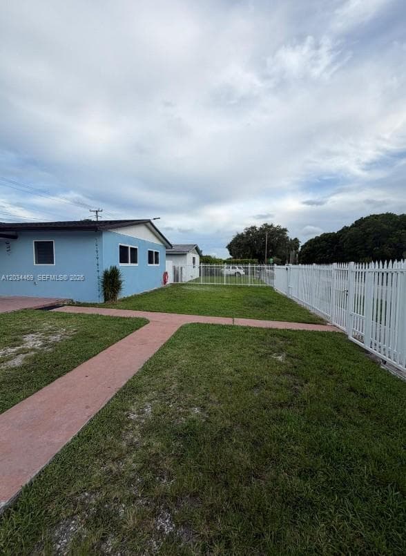 20301 SW 117th Ave, Miami FL 33177 — 4