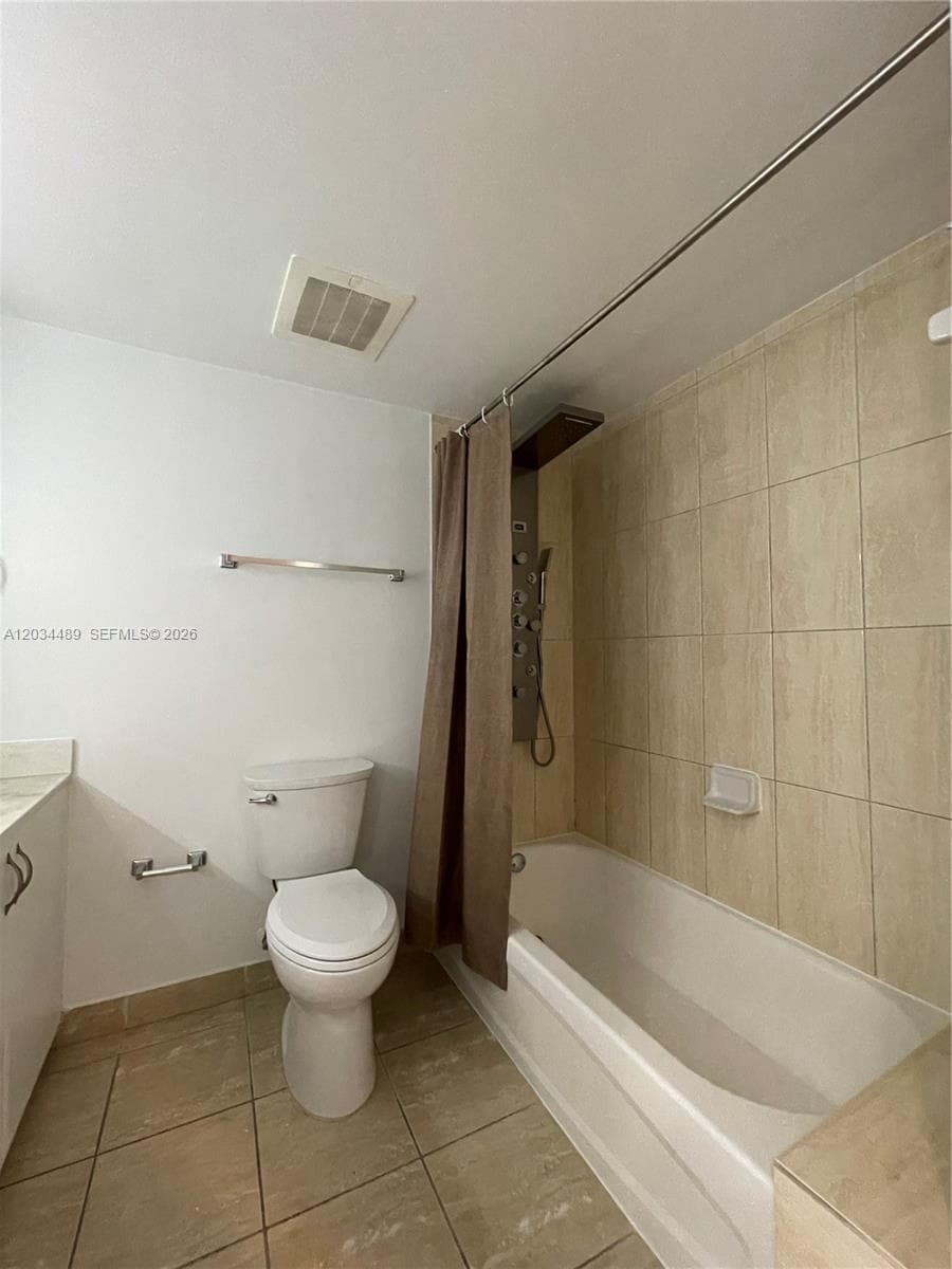 1750 N Bayshore Dr # 5408, Miami FL 33132 — 10