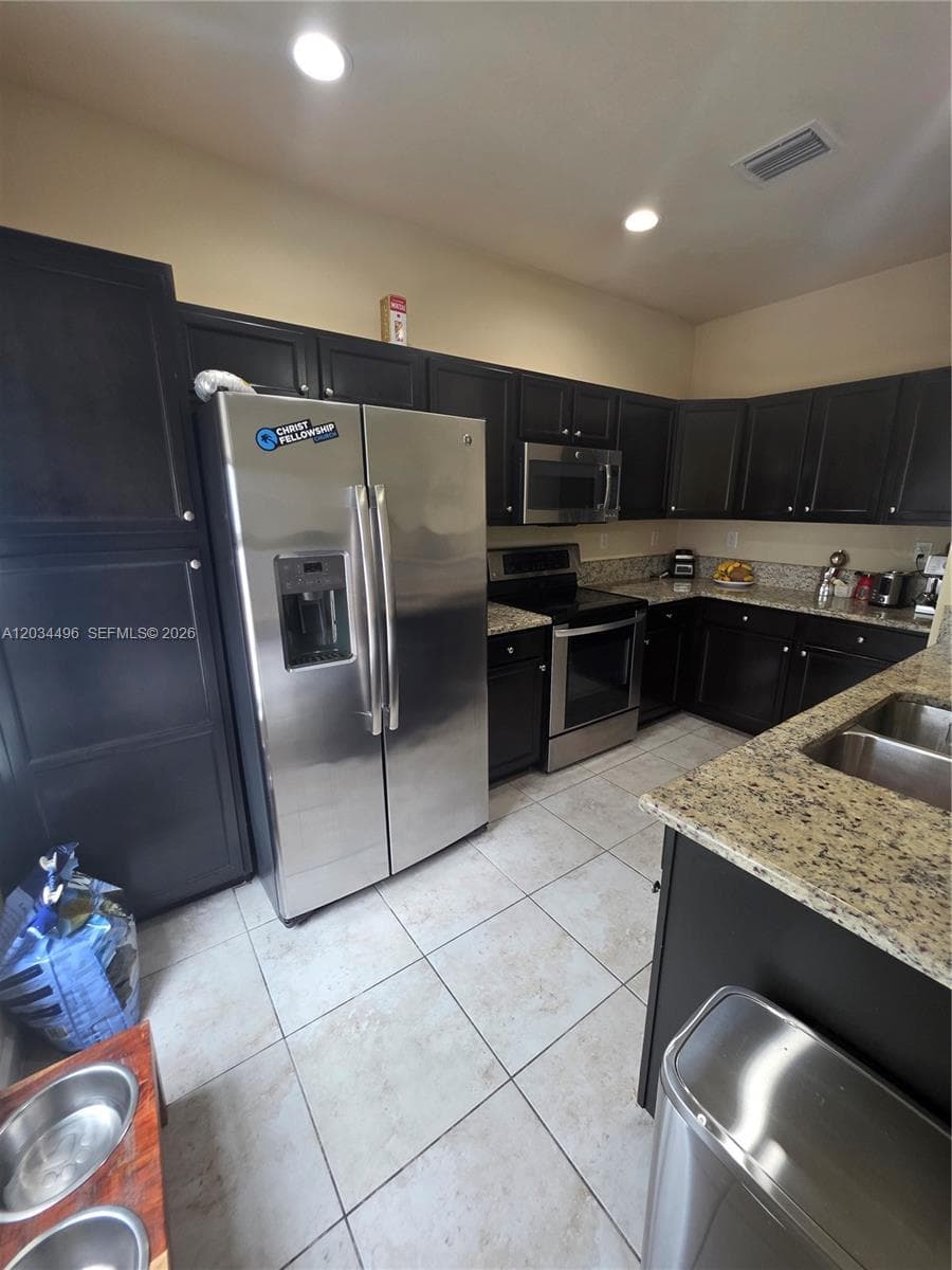 9424 SW 171st Pl, Miami FL 33196 — 7